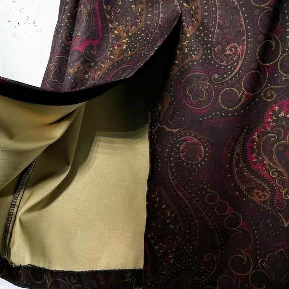 Jaclyn Smith Size 16 Dark Moody Paisley Long Skirt - Picture 4 of 8